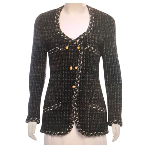 veste en tweed Chanel